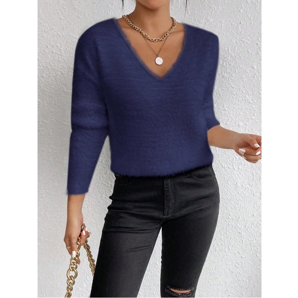 Navy Blue Fuzzy V-Neck Pullover Knit Sweater Long Sleeve - Picture 2 of 7